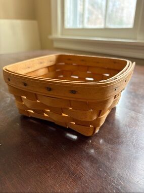 Longaberger Small Berry Basket